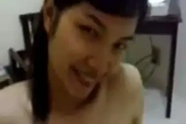 Gadis Makassar Cantik Pasrah Goyang Kasur