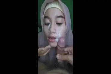 Ukhti Bella Inka Hijab Cantik Pasrah Kasur